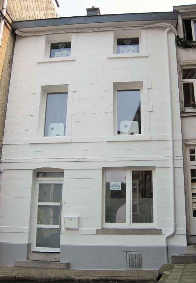 Au Bobeli'Nid - Gite Citadin Au Coeur De Spa Exteriör bild